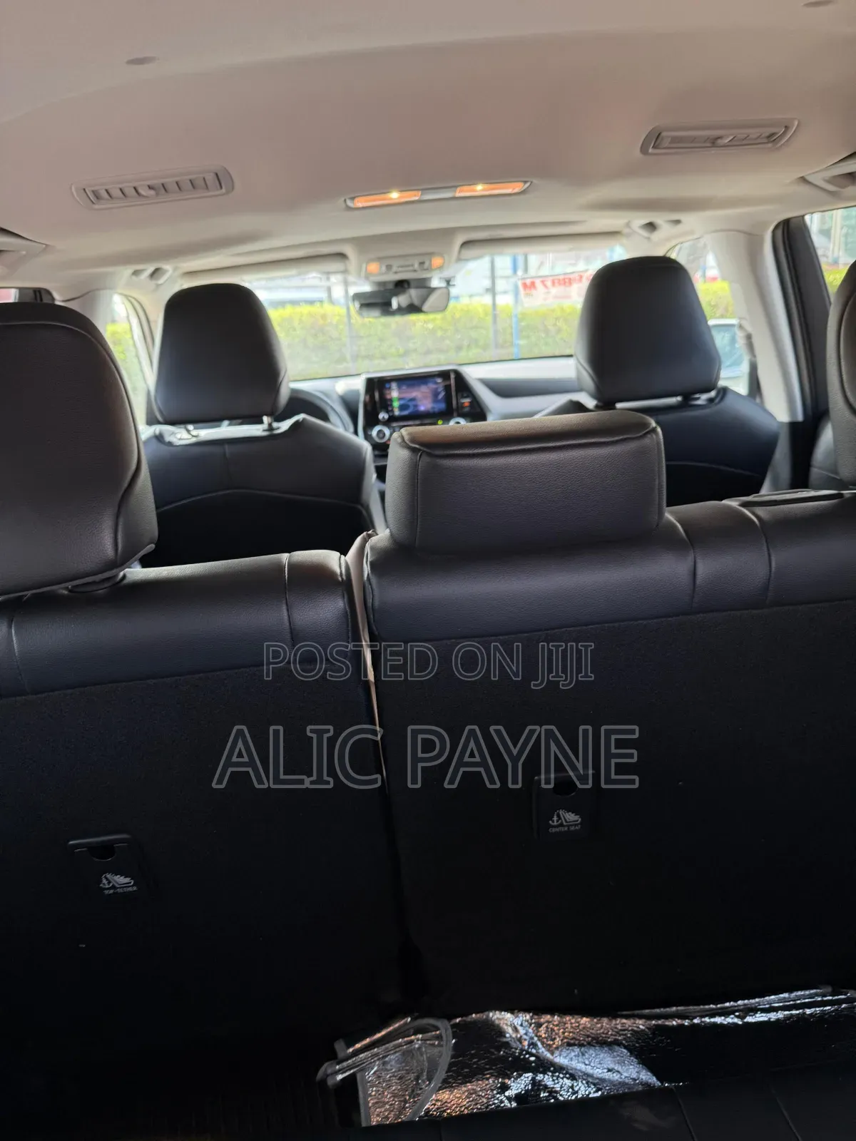 Toyota Highlander XLE AWD 2023 White