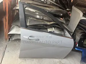 Hyundai Elantra 2021-2024 Door Available