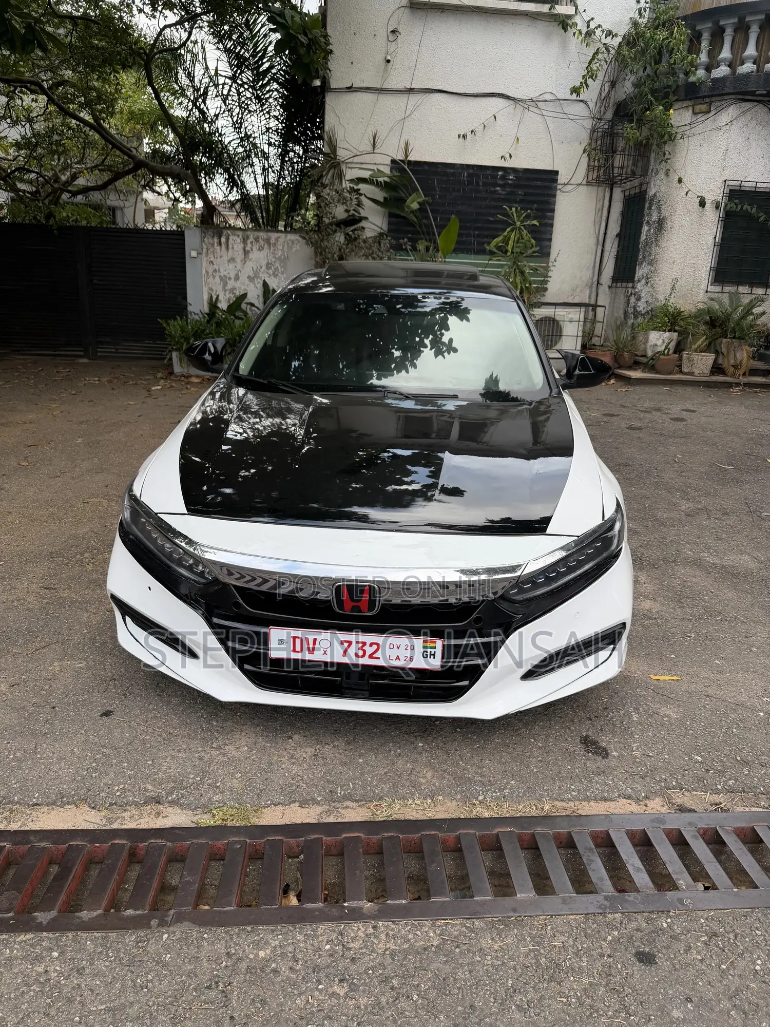 Honda Accord Touring 2.0T 2018 White