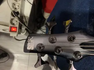 Ibanez (Sdr)