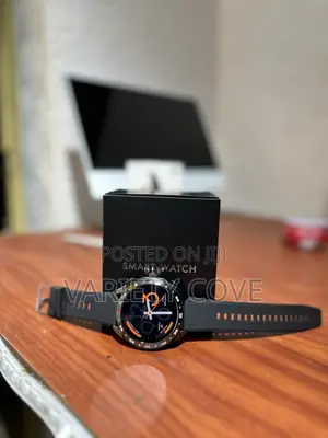 2in 1 Smartwatch(Ip67waterproof) With Multi-Sports Fitness Tracking .