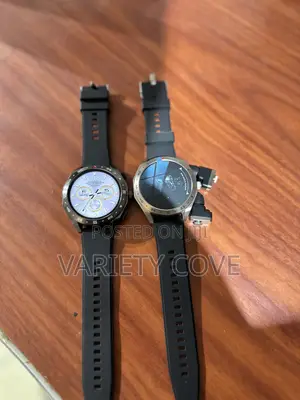 2in 1 Smartwatch(Ip67waterproof) With Multi-Sports Fitness Tracking .
