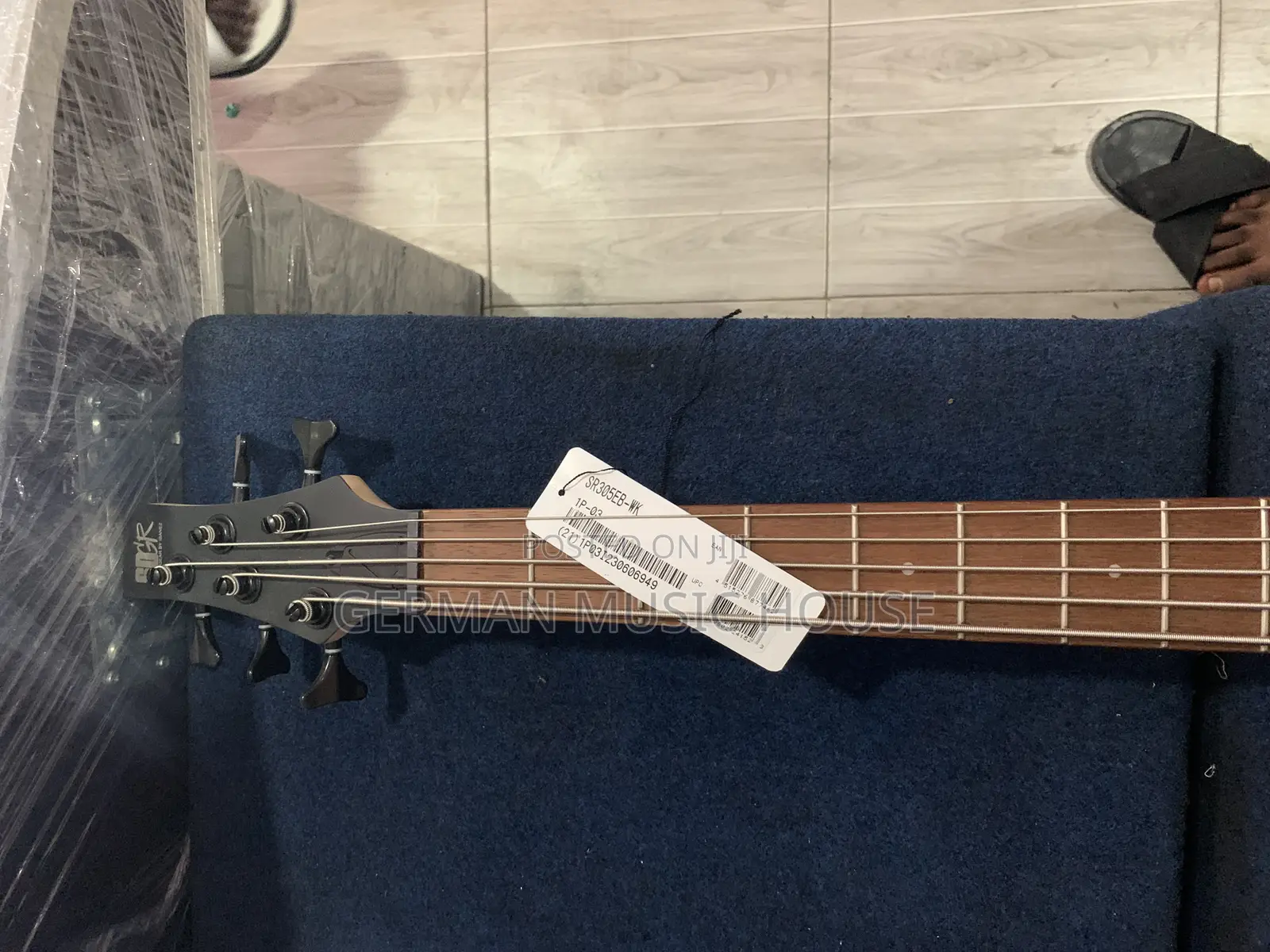 Ibanez (Sdgr)