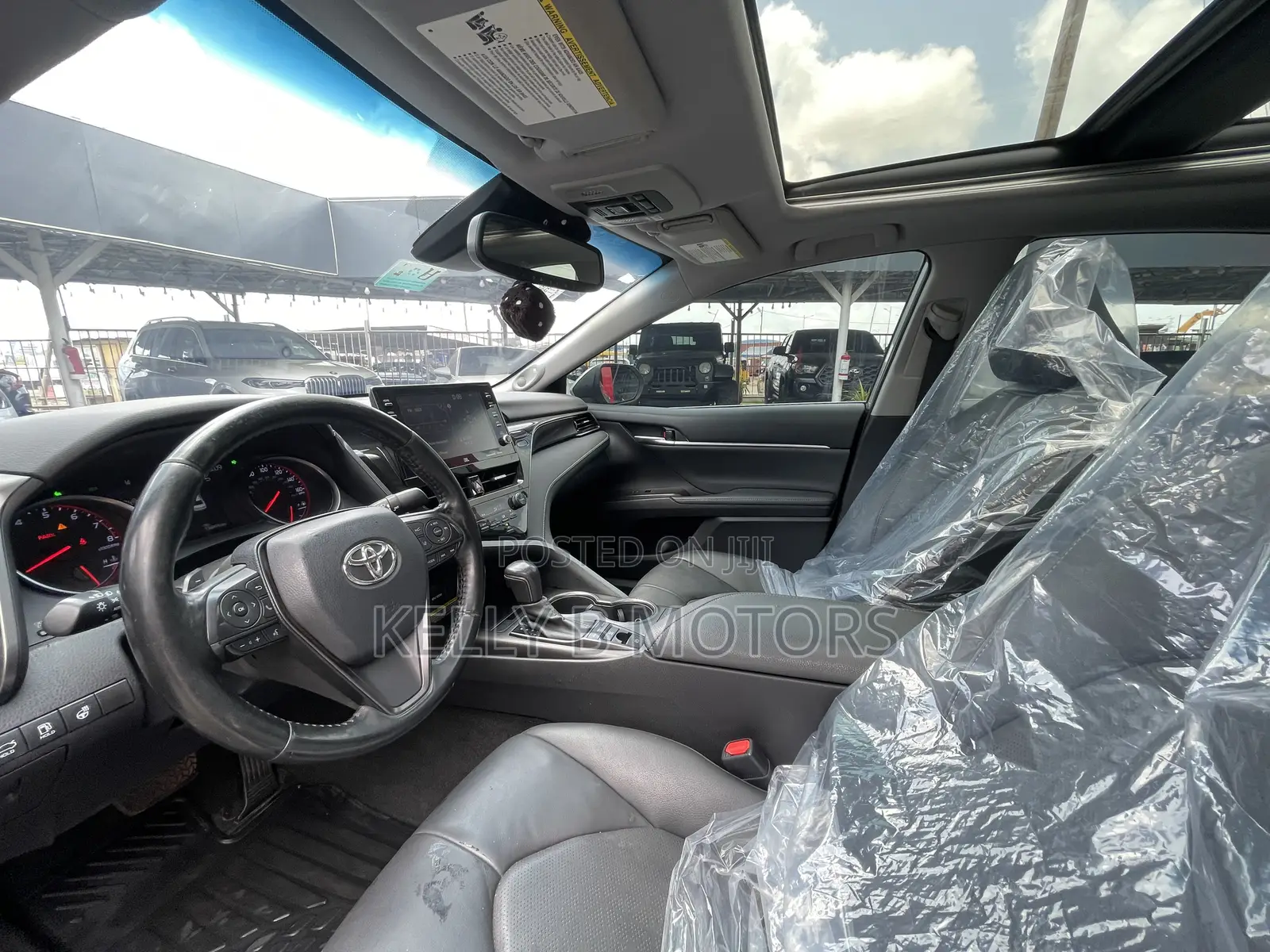 Toyota Camry XSE 2021 Silver