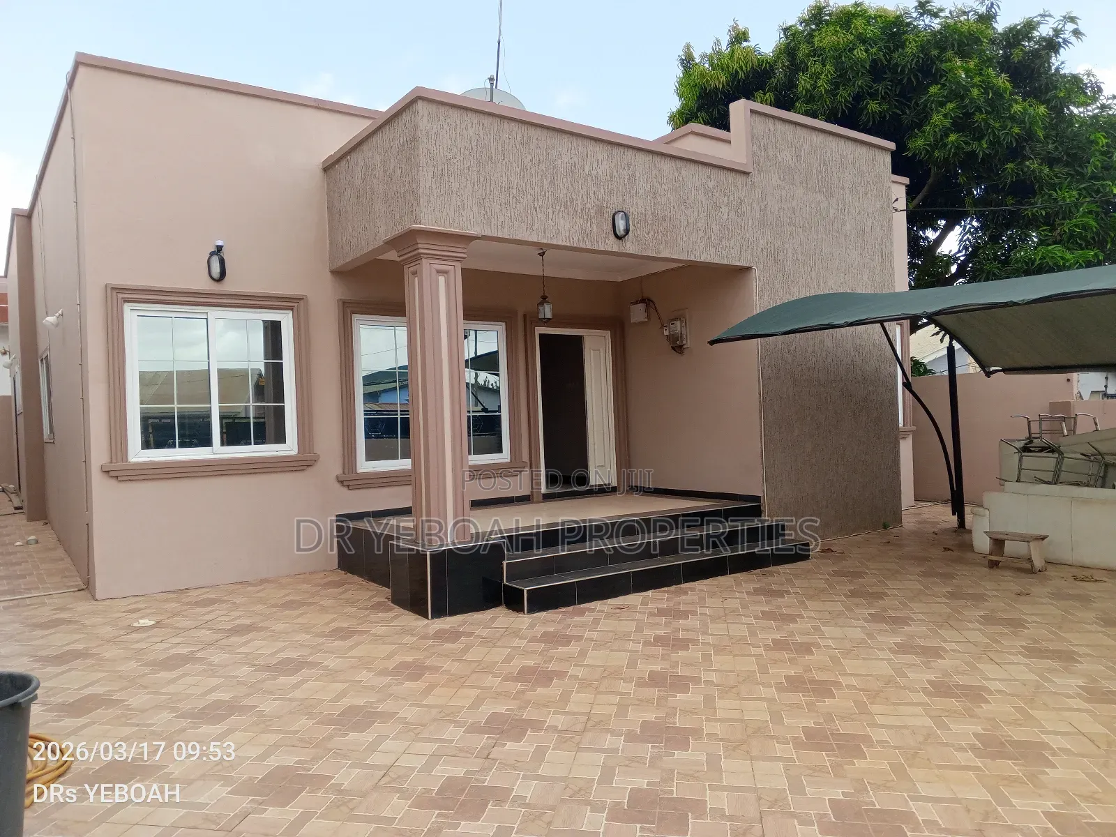 3bdrm House in Spintex Baatsona for rent