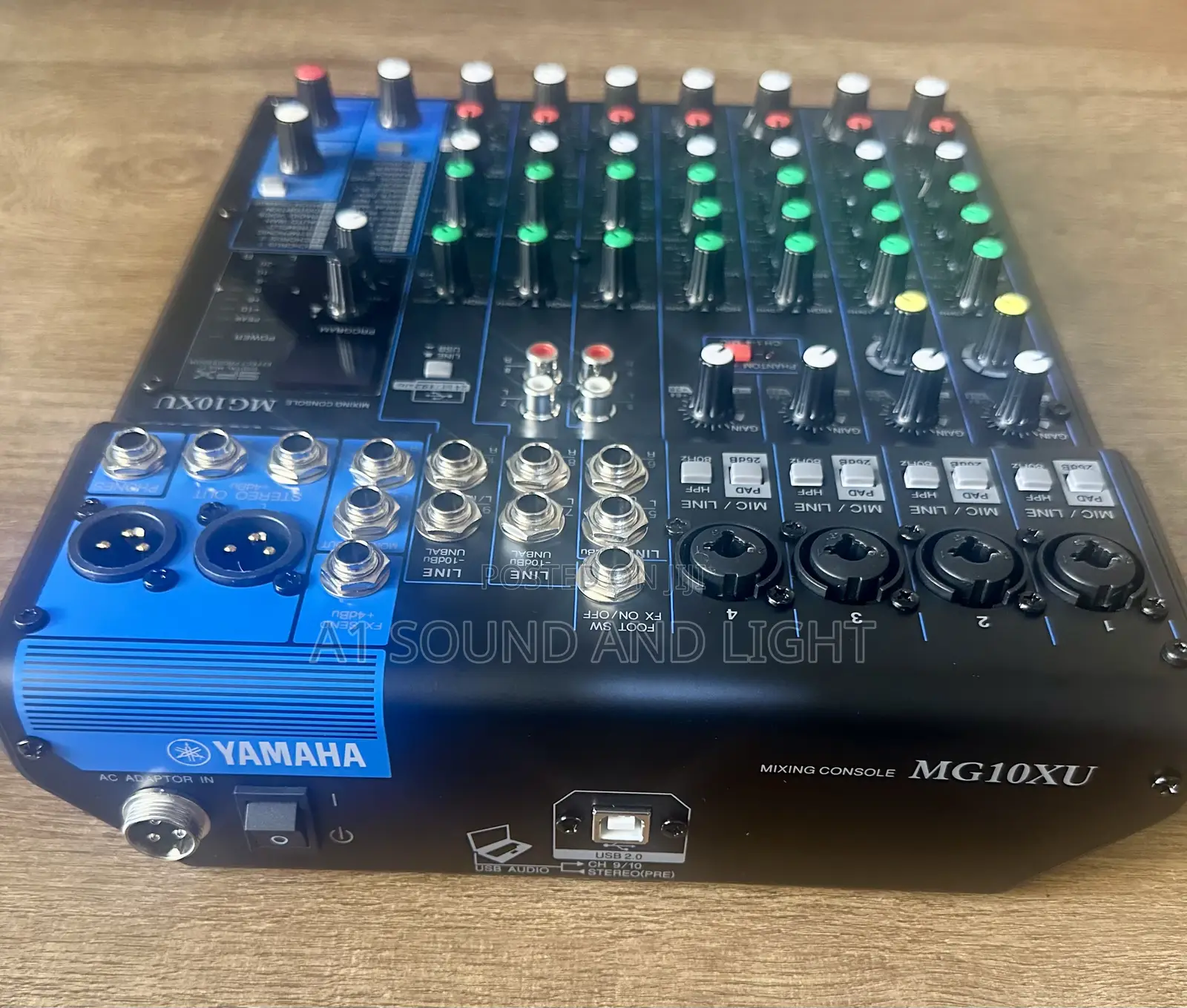 Yamaha Mg10xu Channel Mixer .