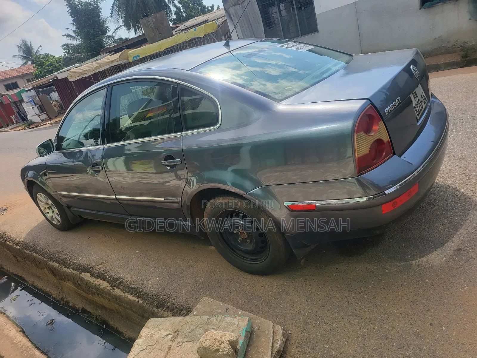 Volkswagen Passat 1.8 Automatic 2002 Gray