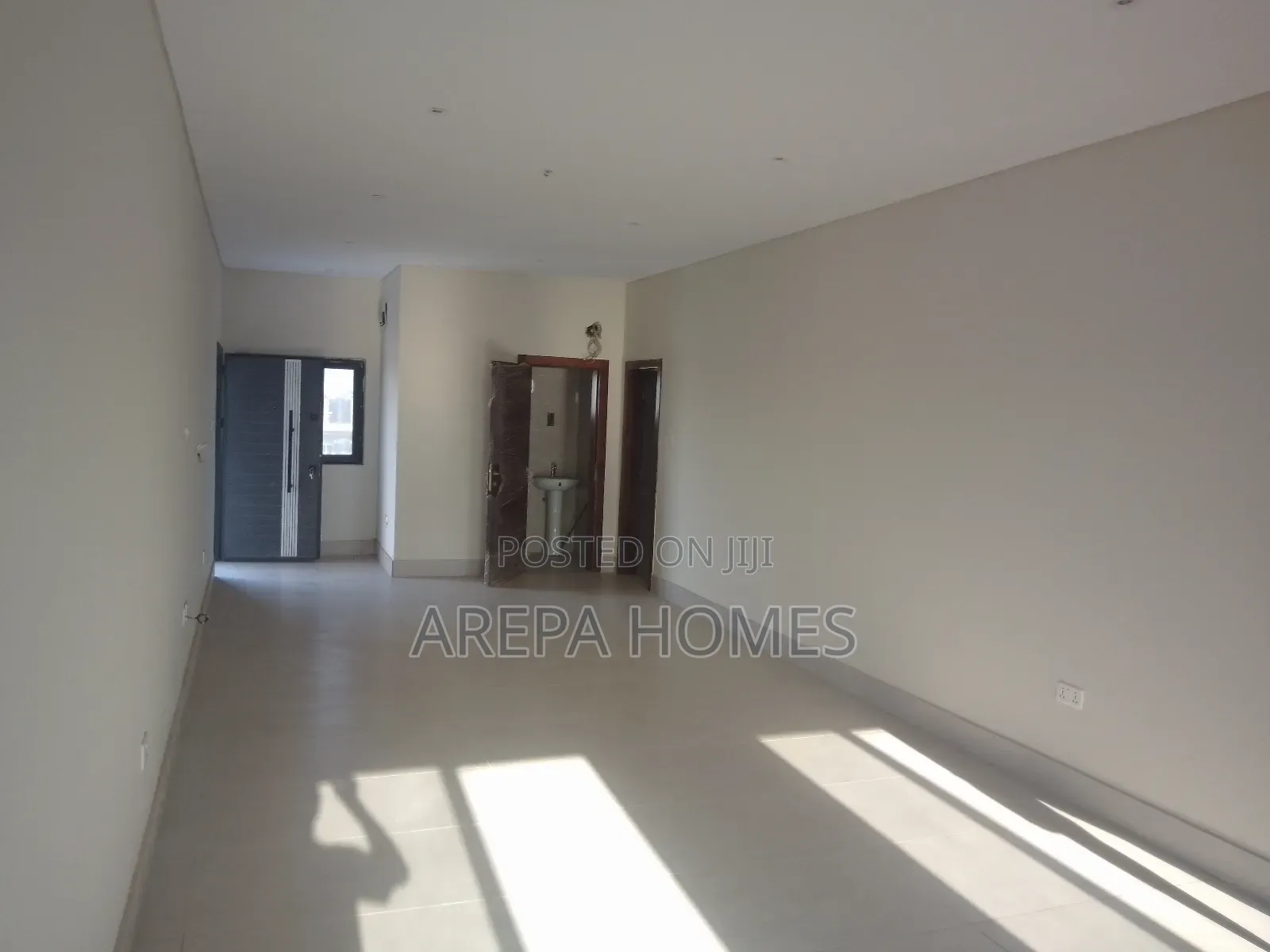 1bdrm Block of Flats in Arepa Homes, Madina for rent