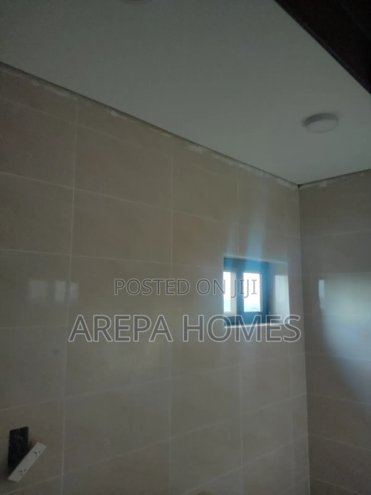1bdrm Block of Flats in Arepa Homes, Madina for rent