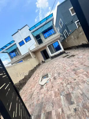 3bdrm House in A.C.P Junction Area., Kwabenya for sale