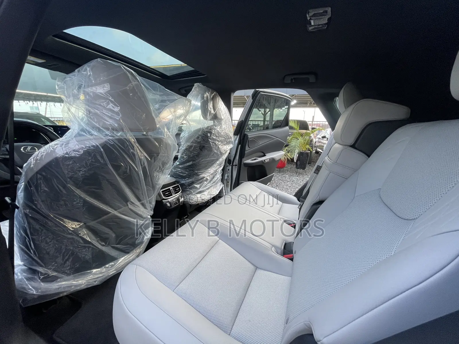 Lexus RX 350 RX 350 Luxury AWD 2025 White