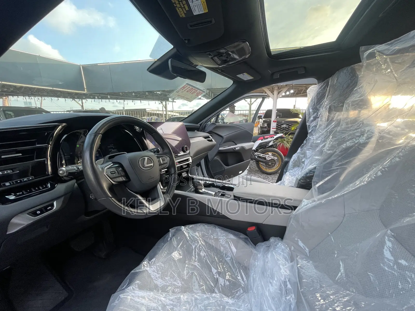 Lexus RX 350 RX 350 Luxury AWD 2025 White