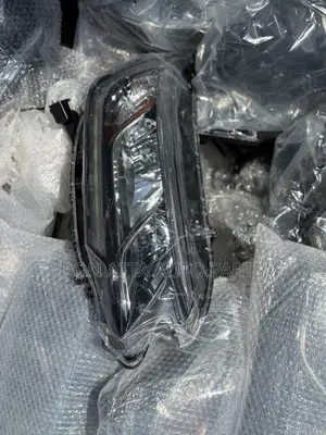 Honda CRV 2017 Head Light