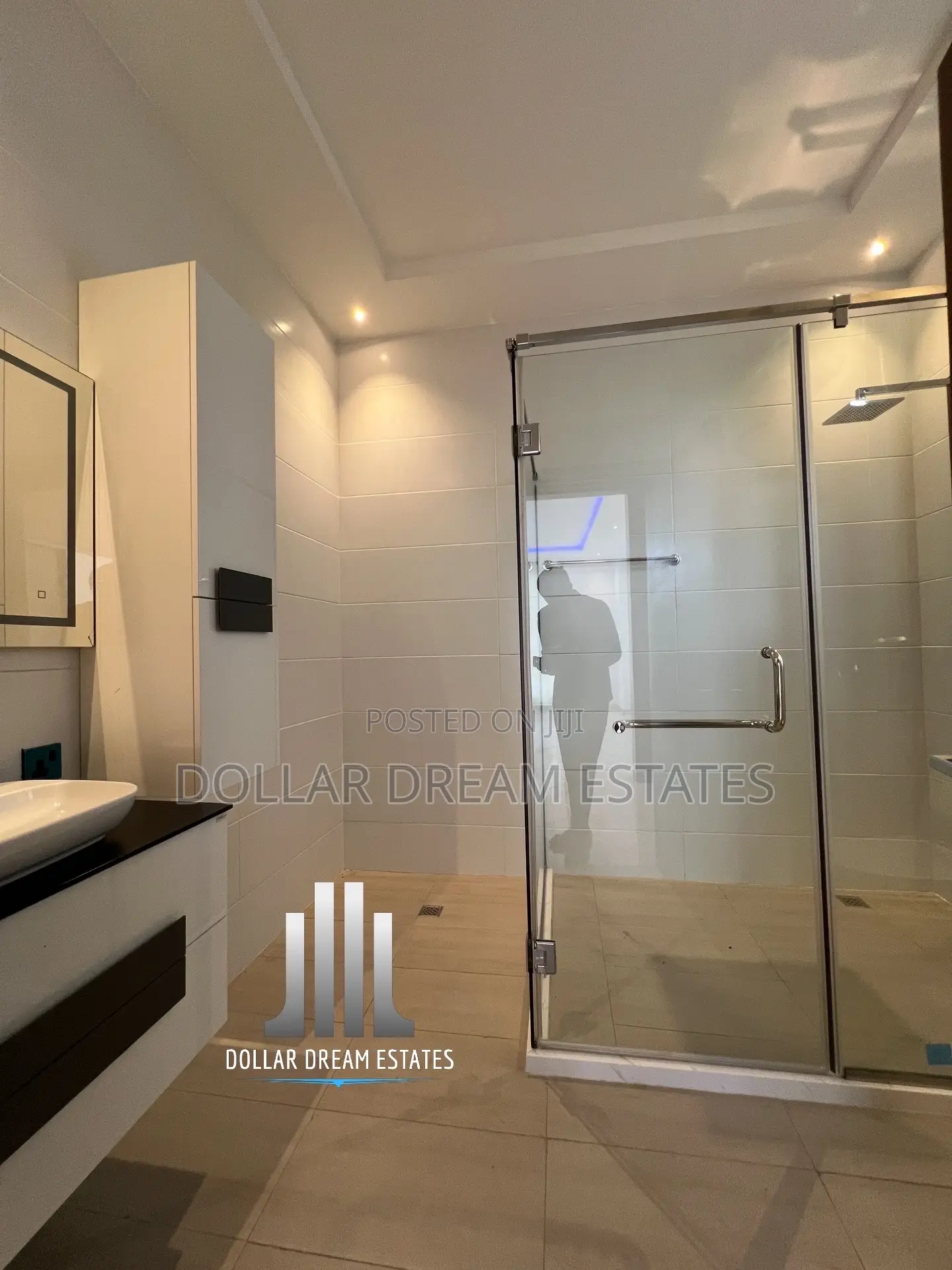 4bdrm House in East Legon for rent