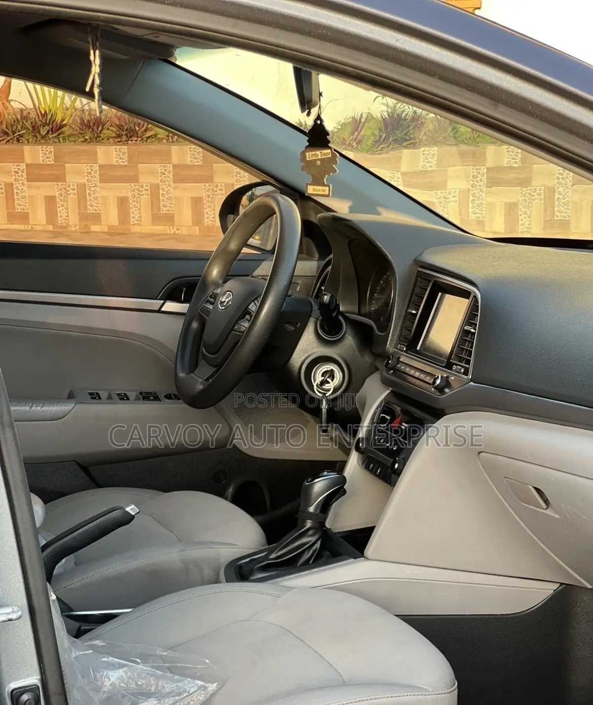 Hyundai Elantra ECO Sedan FWD (1.4L 4cyl 7A) 2017 Gray
