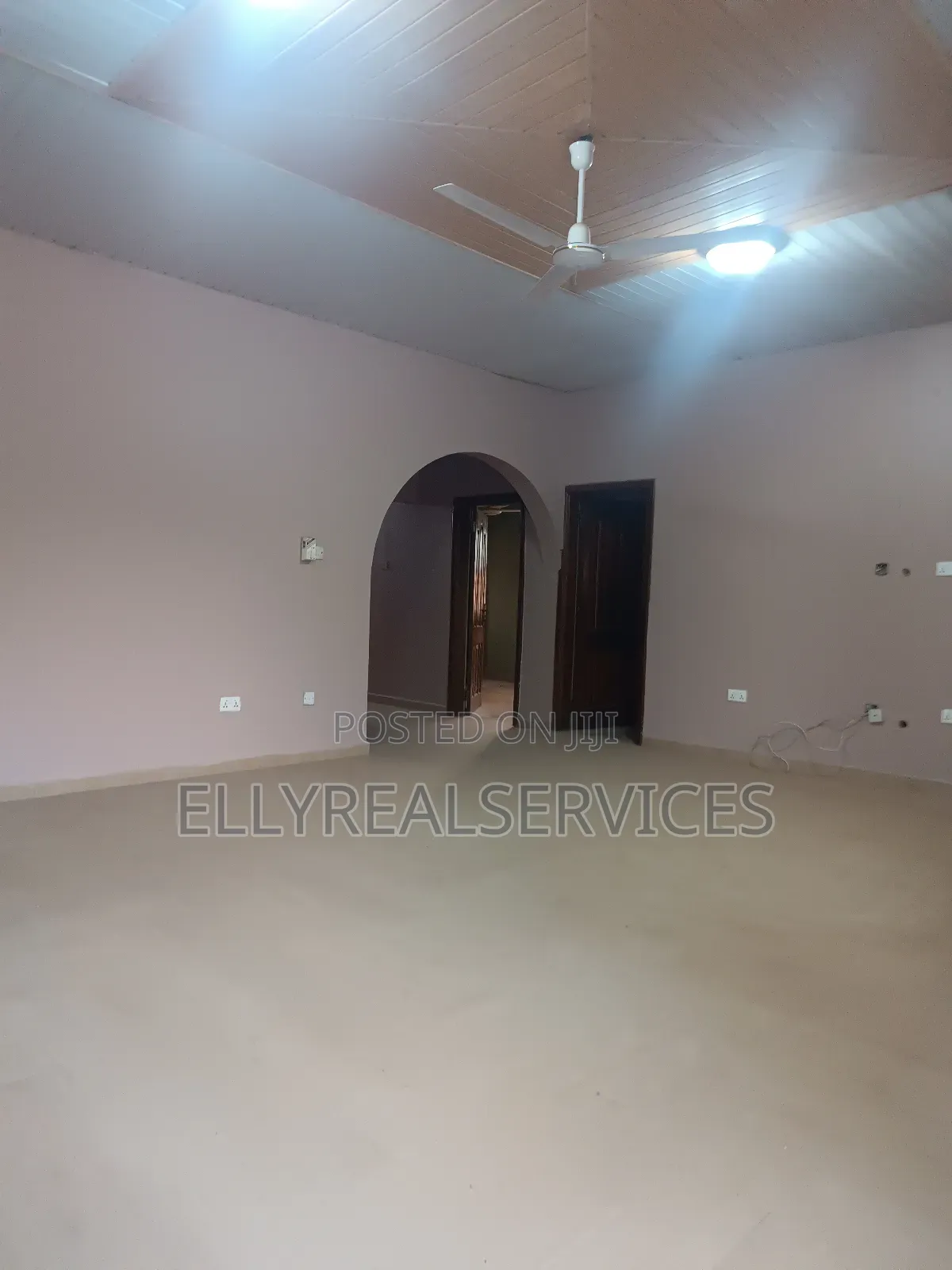 4bdrm House in Ellyrealservices, Frafraha for rent
