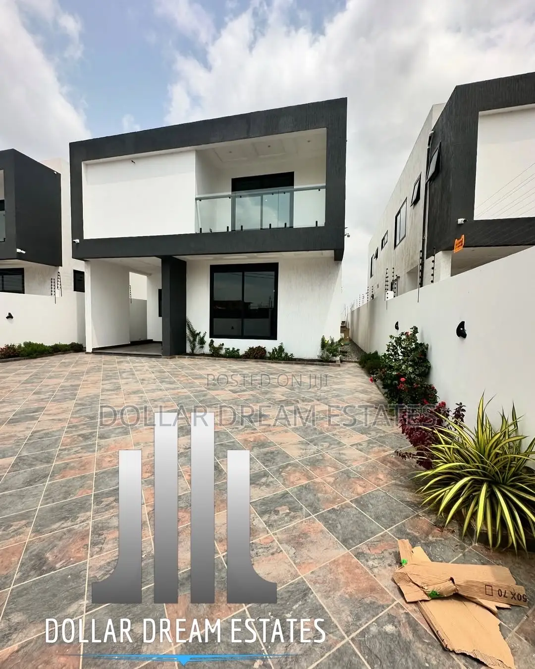 4bdrm House in Airport Residential Area for sale
