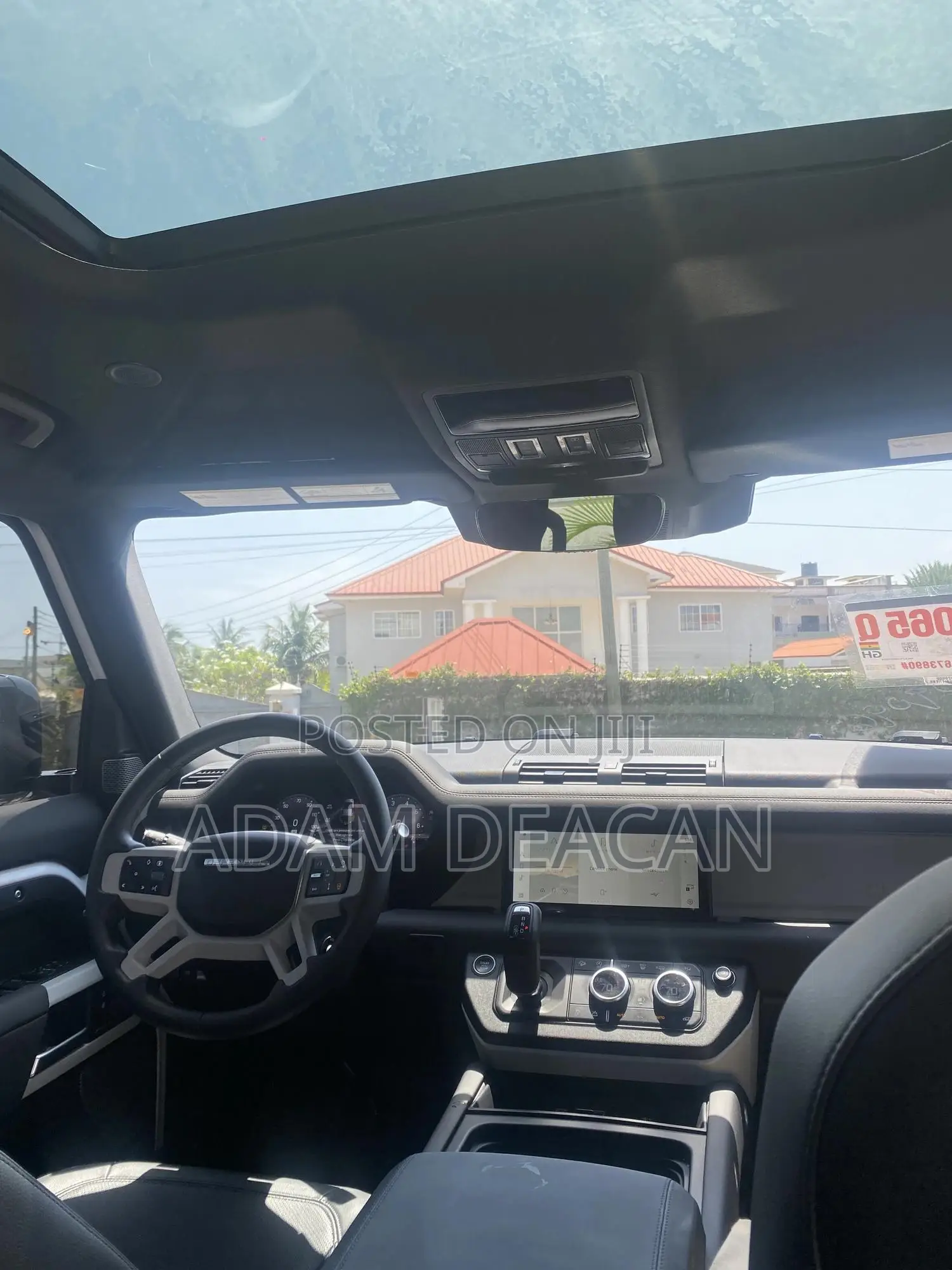 Land Rover Defender 2025 White
