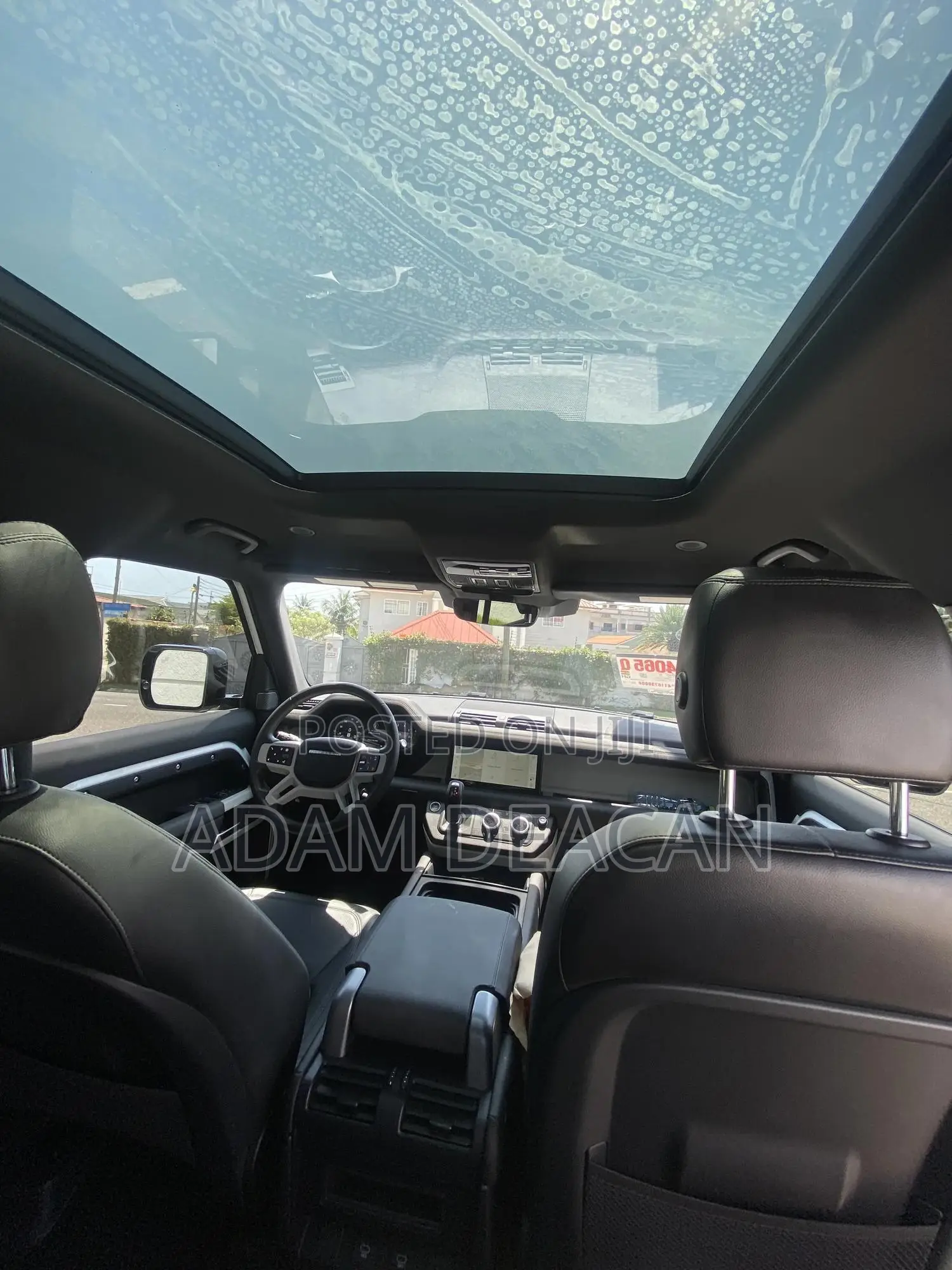 Land Rover Defender 2025 White