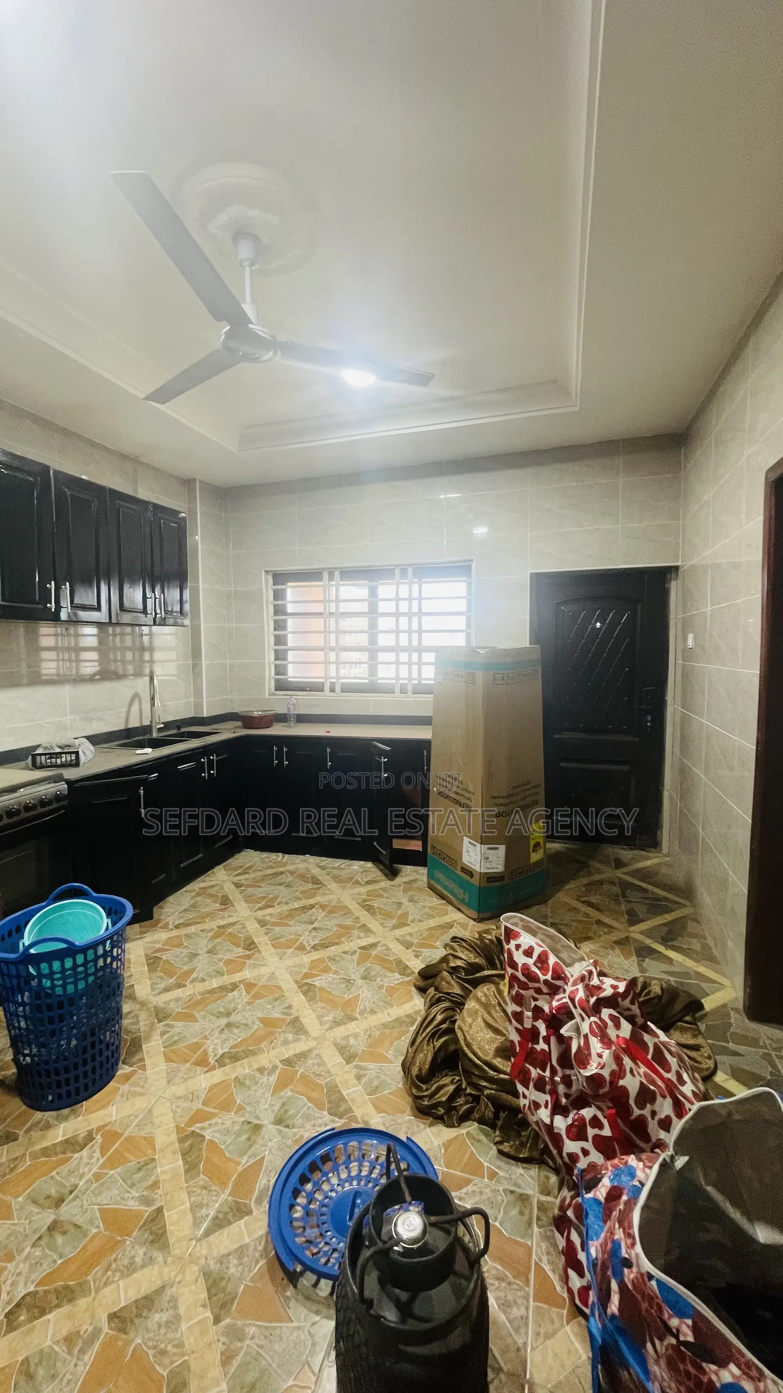 3bdrm Apartment in Ofankor for rent