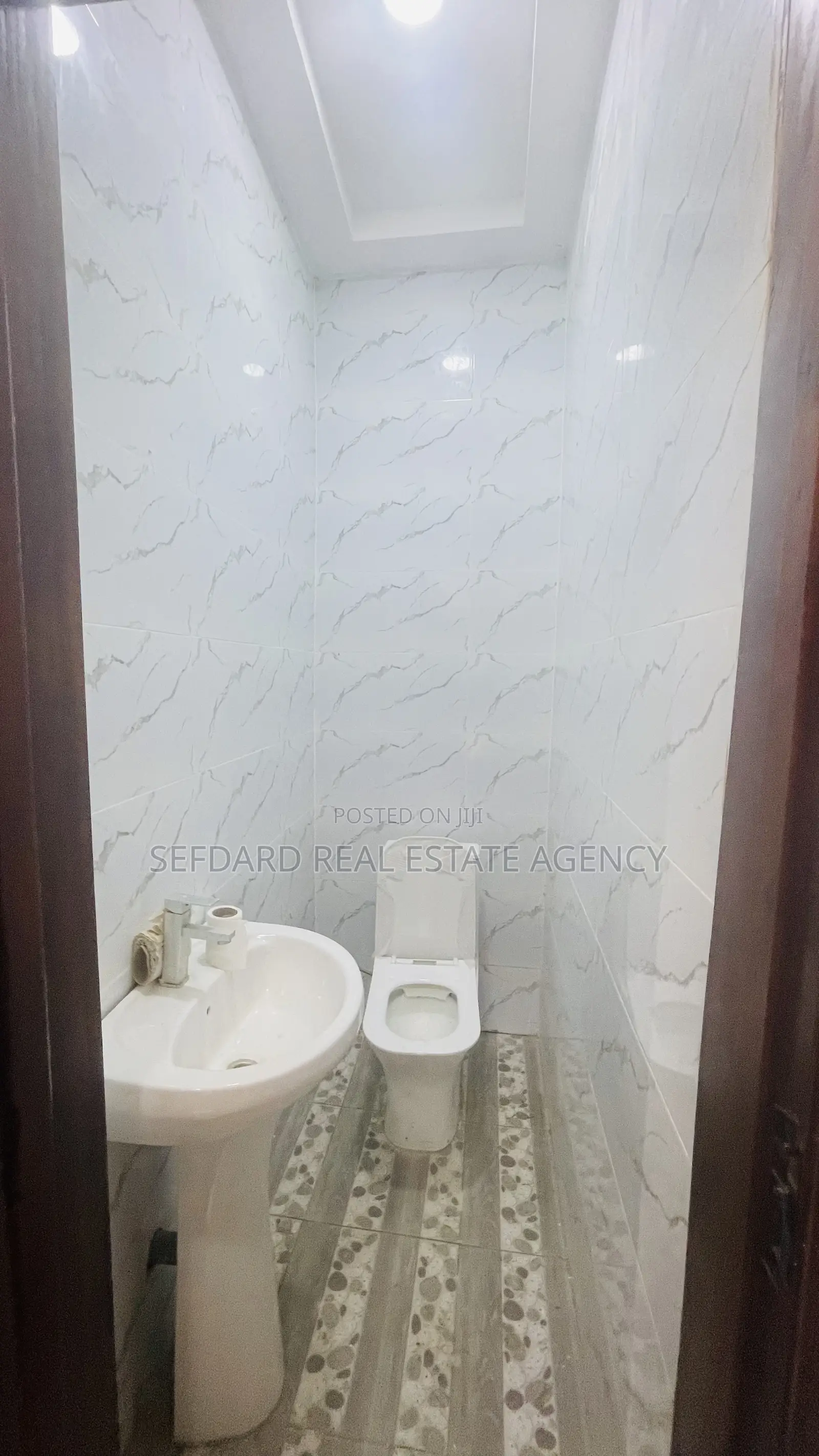 3bdrm Apartment in Ofankor for rent