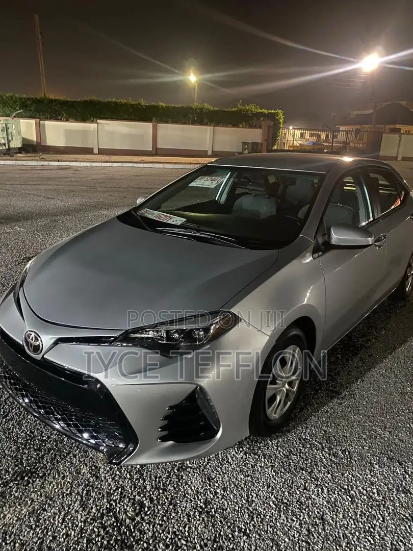 Toyota Corolla 2016 Silver