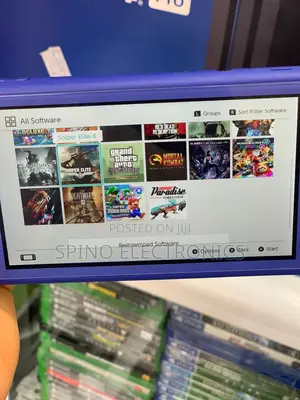 Nentendo Switch Lite With 20 Games