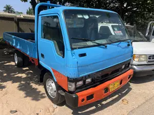 Hyundai Mighty 1