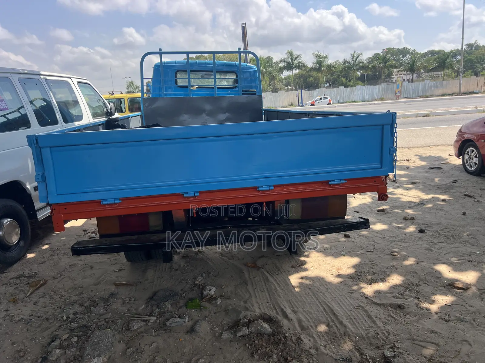 Hyundai Mighty 1