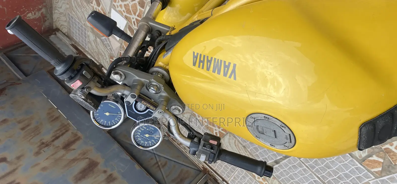 Yamaha 1991 Yellow