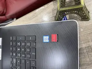 Laptop HP 17-3000 8GB Intel Core i5 HDD 1T