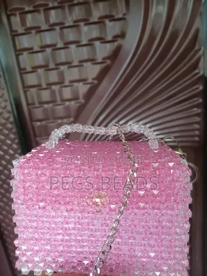 Pegs Beads