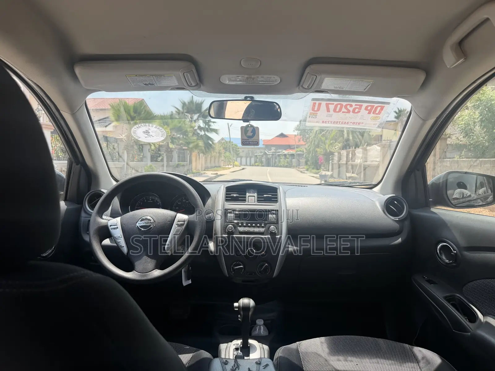 Nissan Versa 1.6 SV 4dr Sedan (1.6L 4cyl CVT) 2015 Black