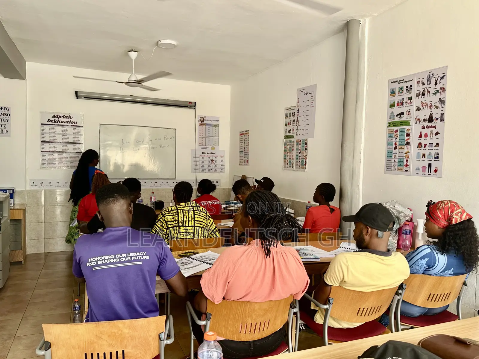 Female School Assistant Needed – Immediate Employment(Kwadaso Agric.N)
