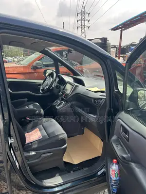 Toyota Voxy 2015 Gray