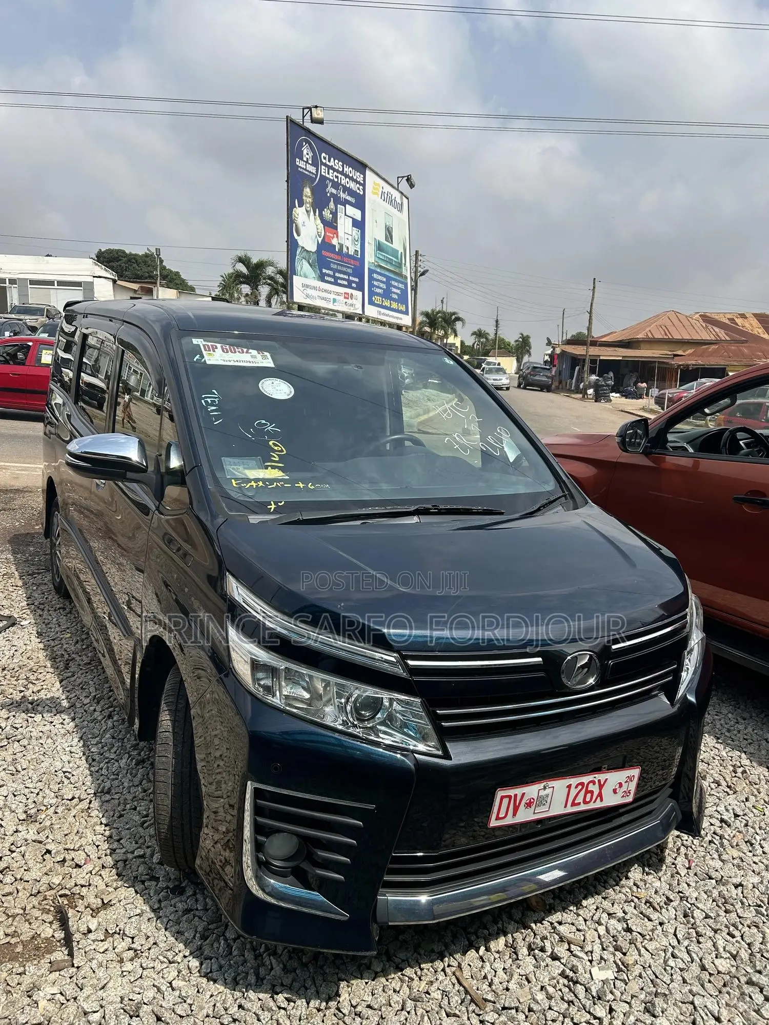 Toyota Voxy 2015 Gray