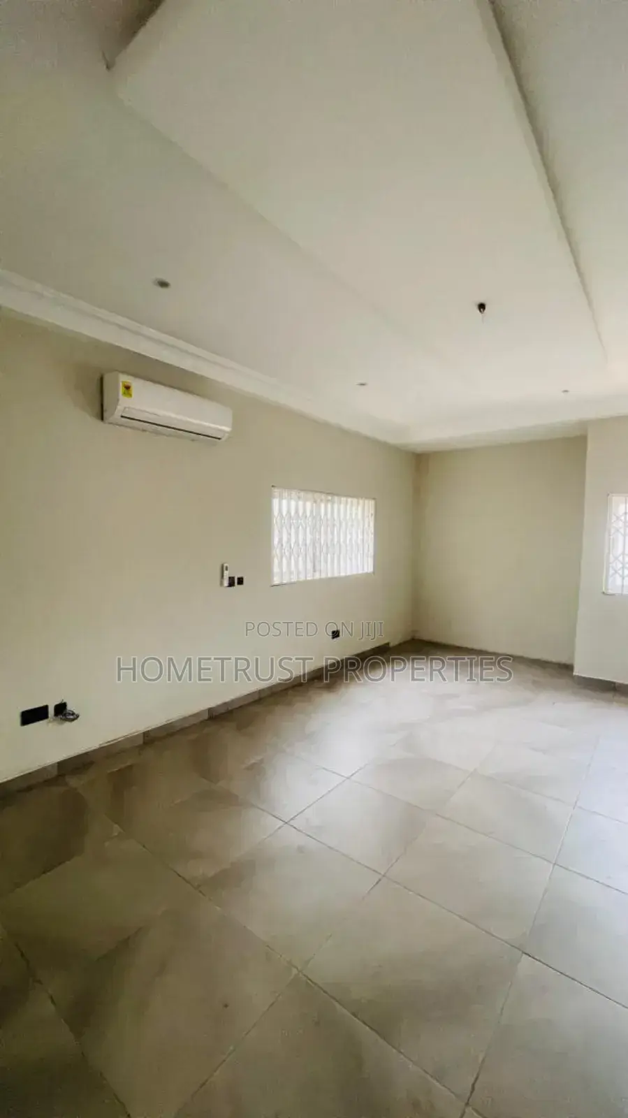 4bdrm Duplex in Ashongman Estate, Police Station for rent