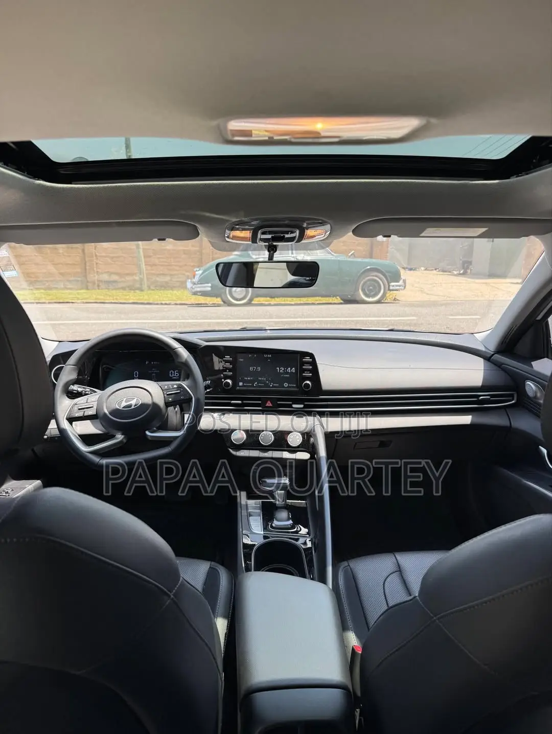 Hyundai Elantra 2024 White
