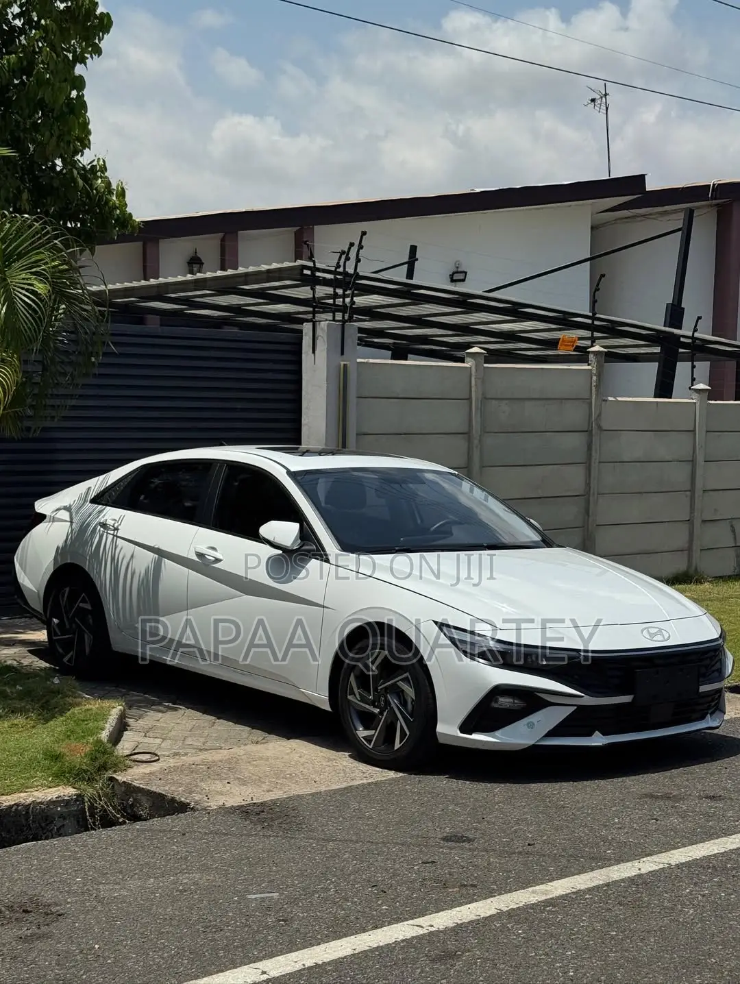 Hyundai Elantra 2024 White