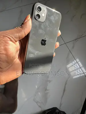 Apple iPhone 11 64 GB Black