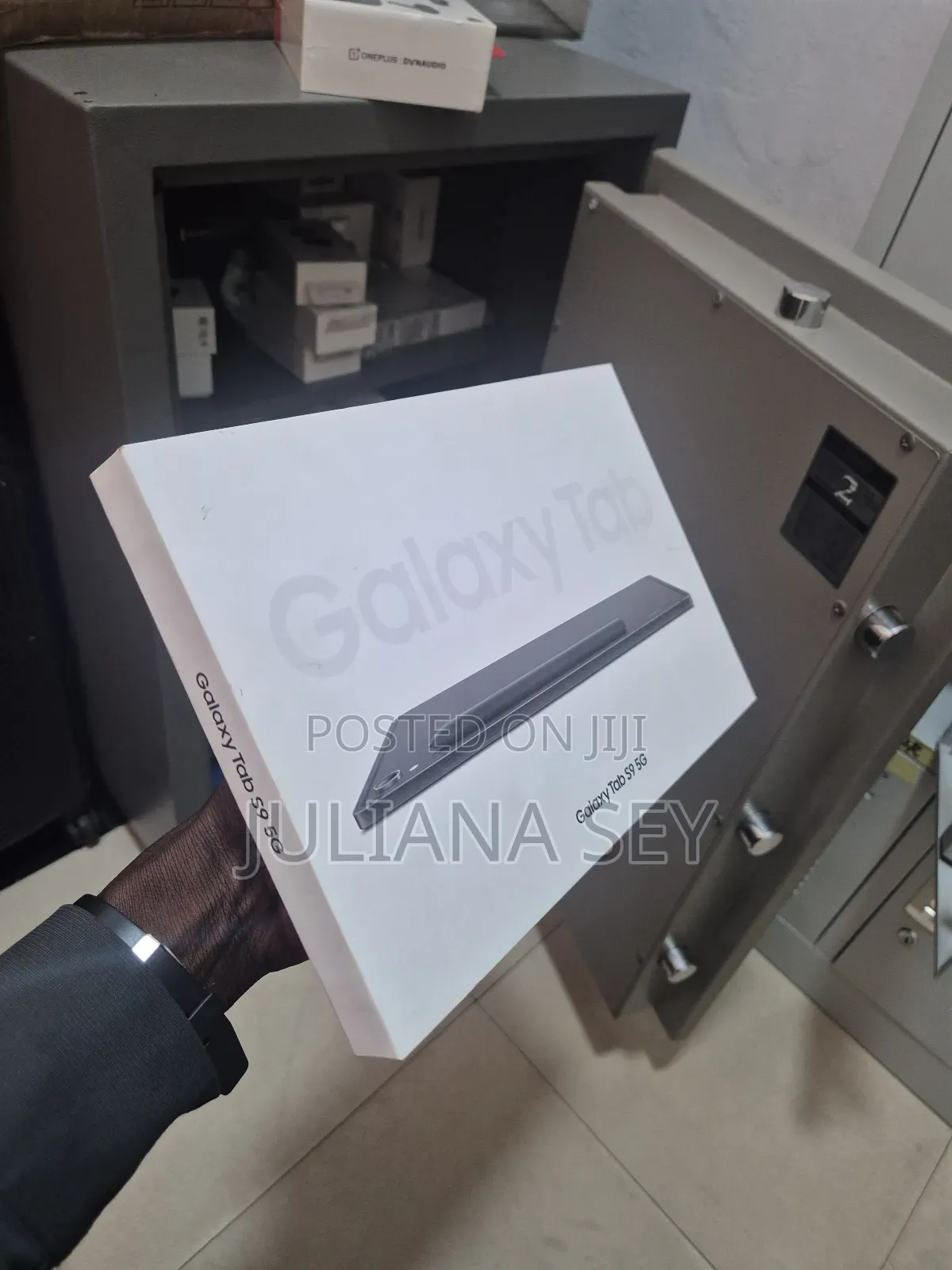 New Samsung Galaxy Tab S9 128 GB Gray