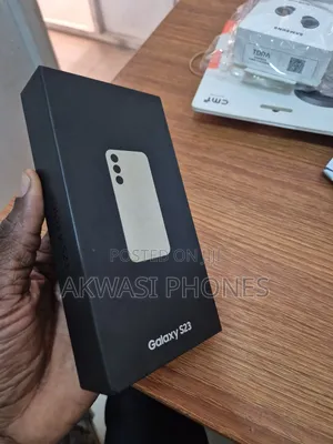 New Samsung Galaxy S23 128 GB