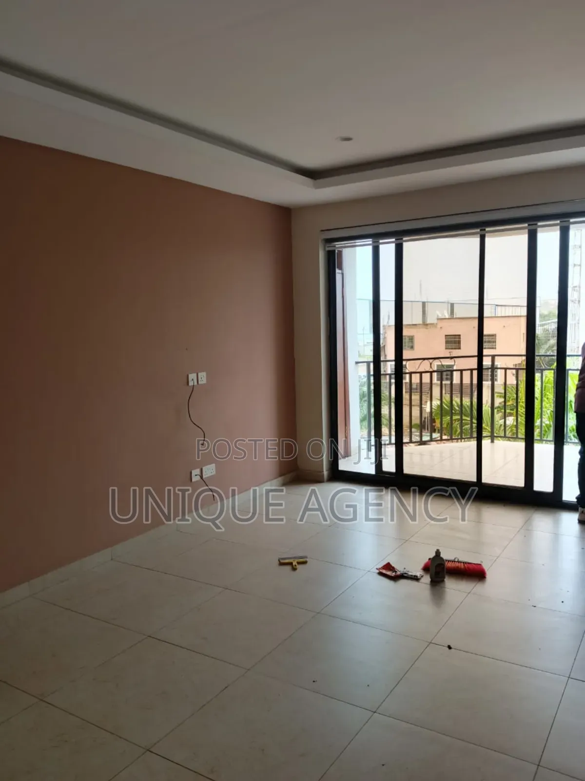 2bdrm Apartment in Baatsona Total for rent