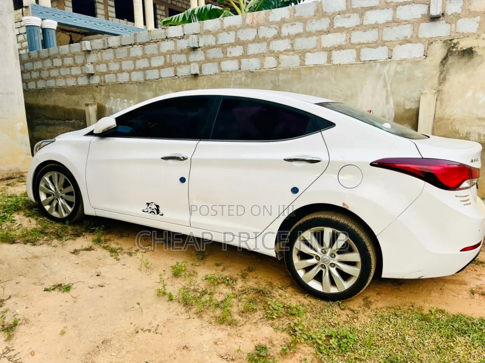 Hyundai Avante 2014 White