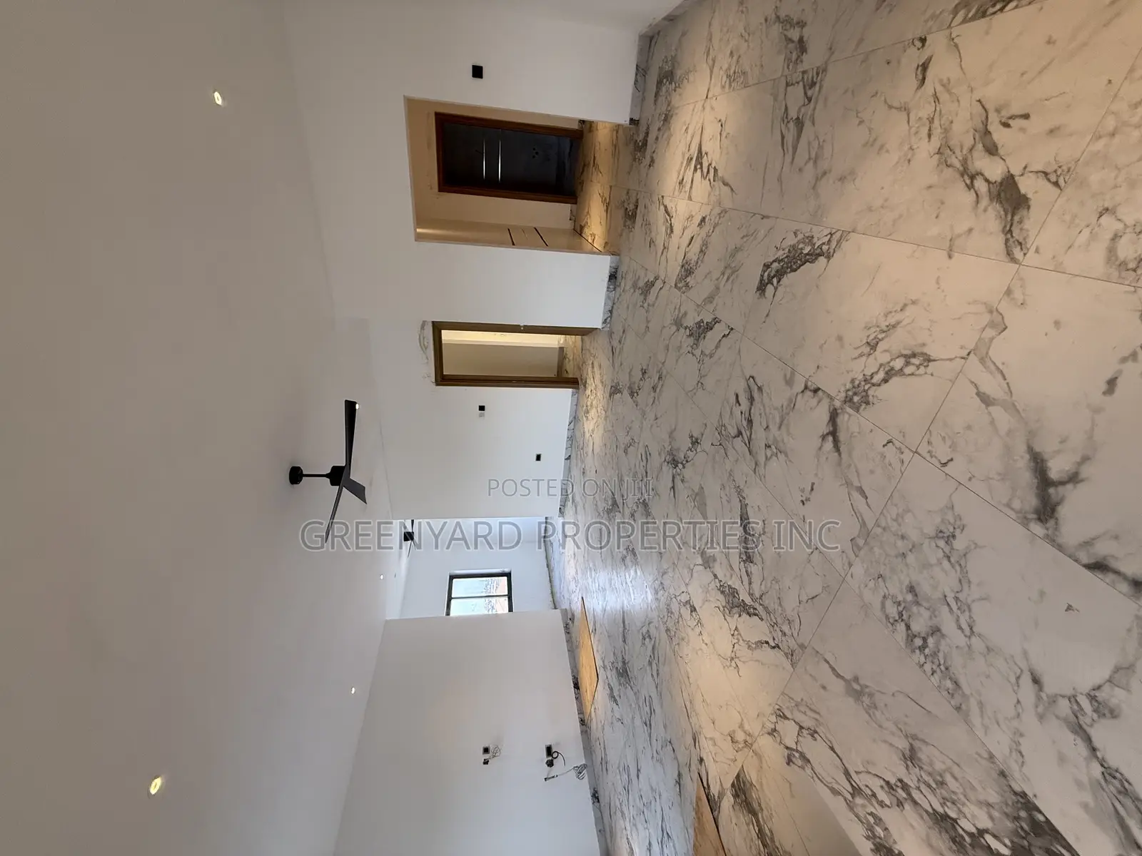 7bdrm Mansion in A&C Mall, East Legon for rent