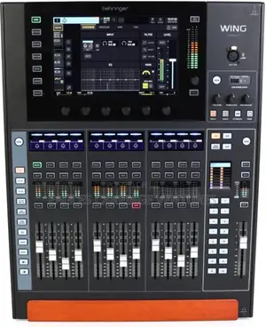 Behringer Wing Compact