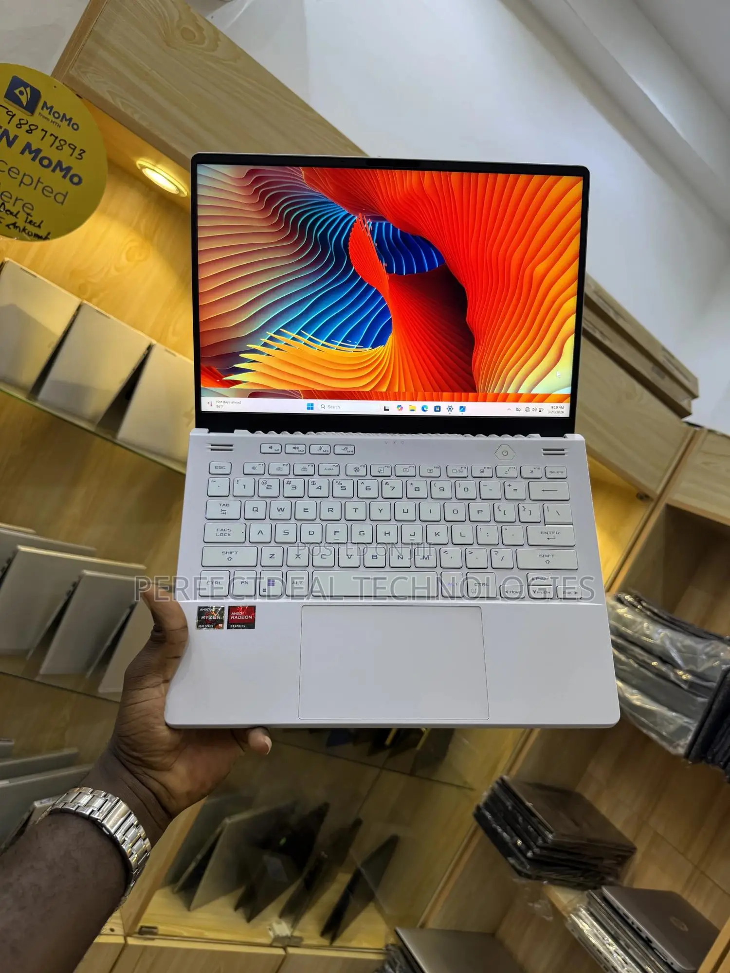 New Laptop Asus ROG Zephyrus G14 16GB AMD Ryzen 9 SSD 1T