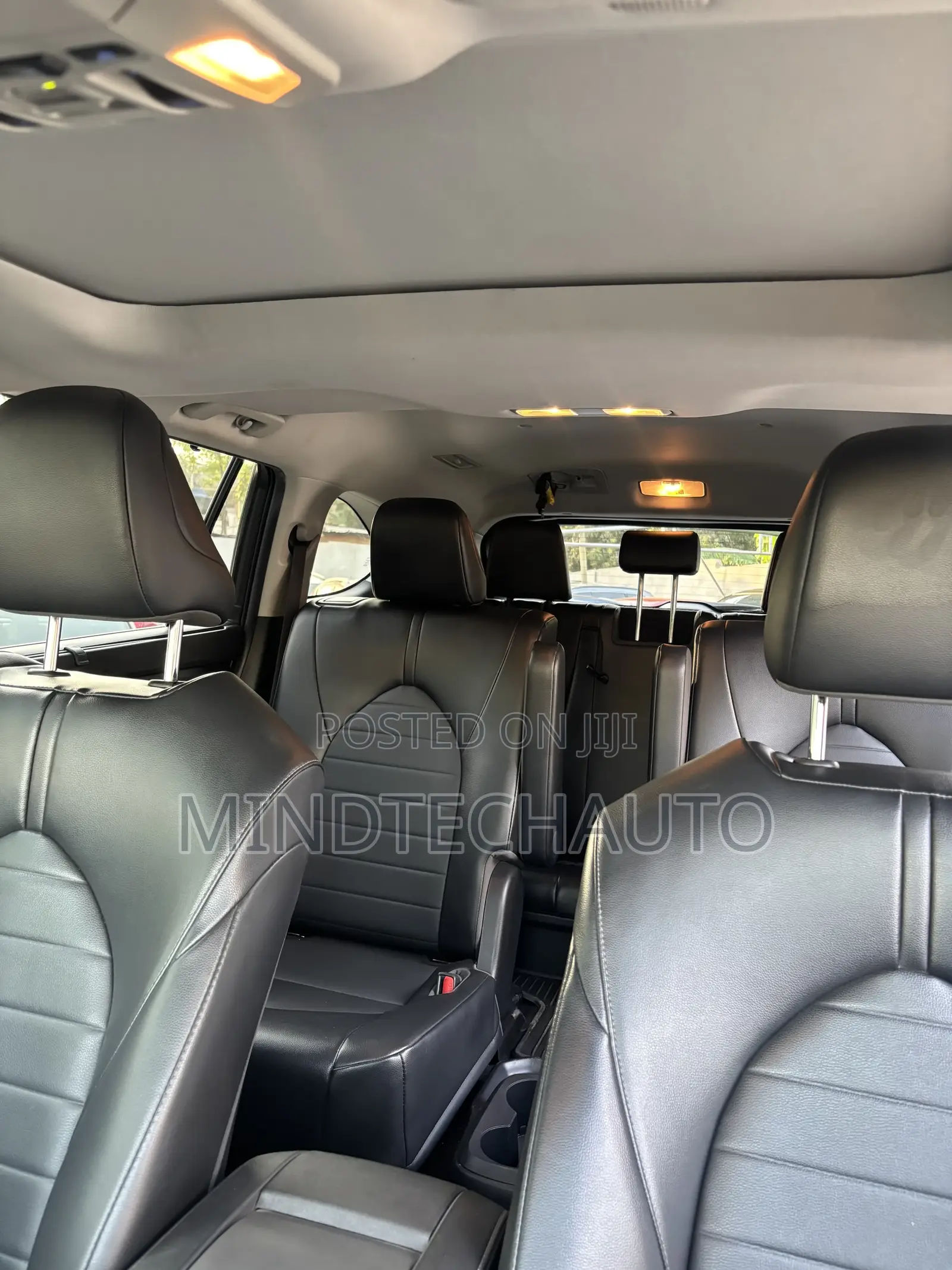 Toyota Highlander XLE 2022 Gray