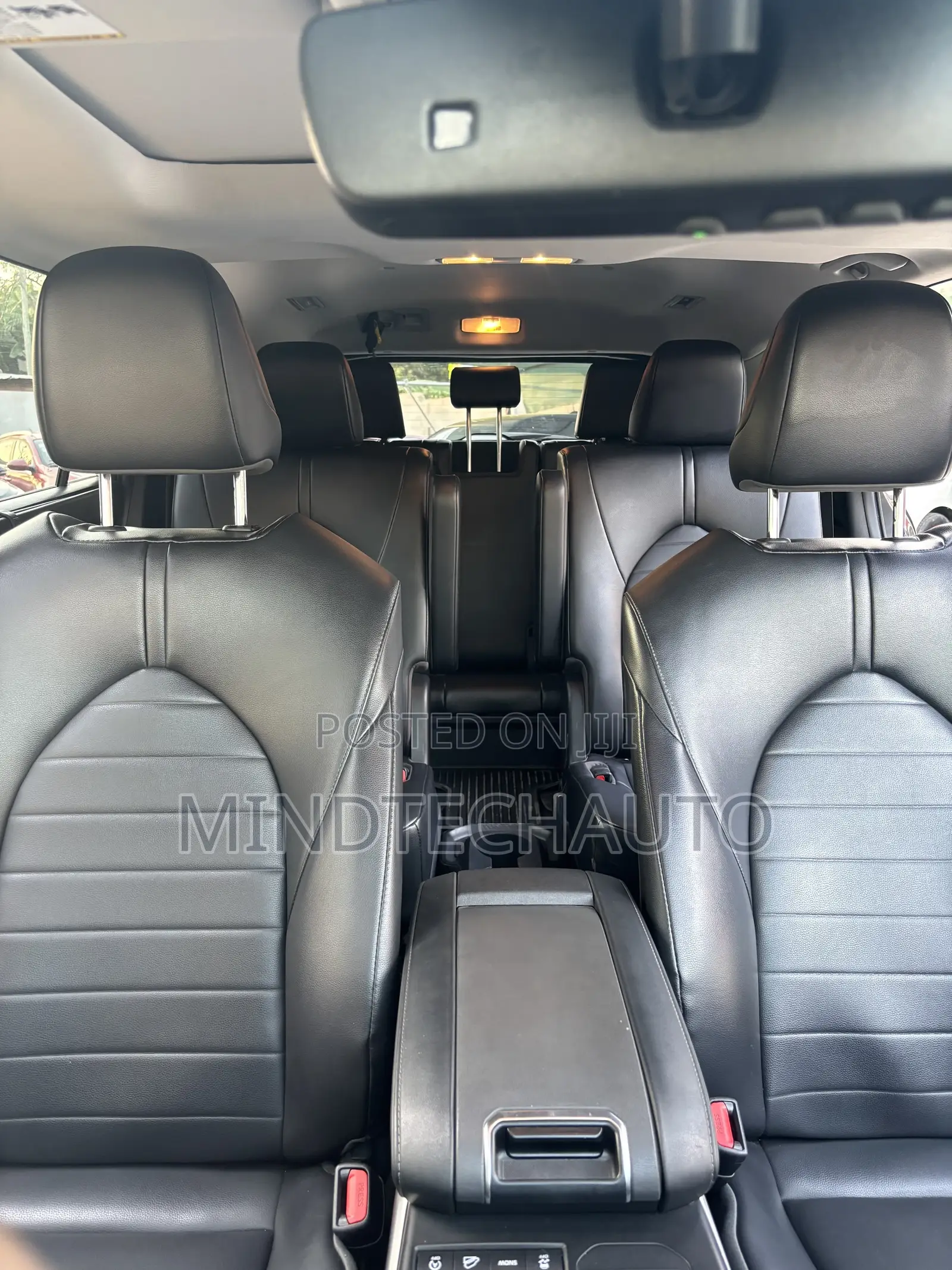 Toyota Highlander XLE 2022 Gray