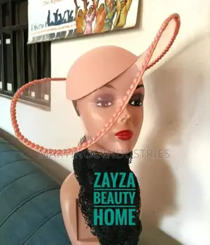 Stylish Fascinator for Events
